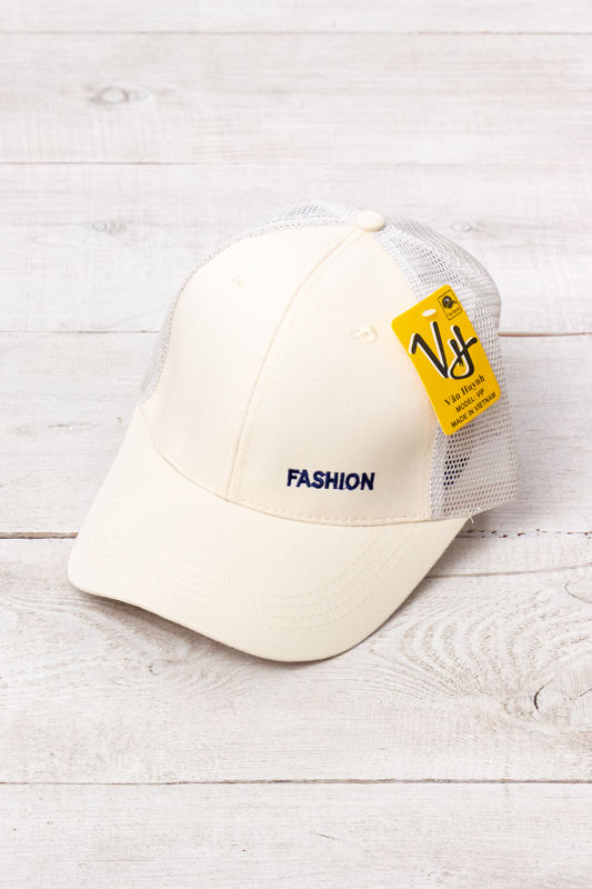 Кепка жіноча